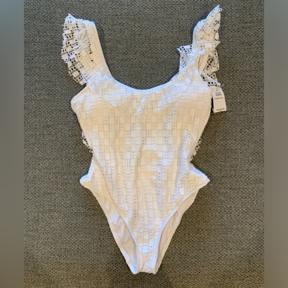 Elegant White Lace One-Piece Swimsuit